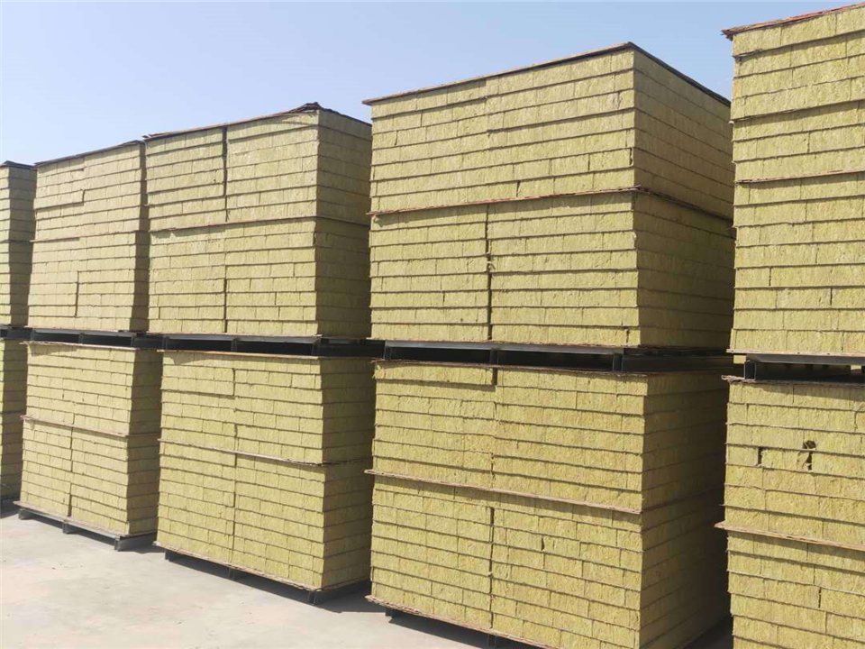 砂漿復(fù)合巖棉板